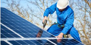 Installation Maintenance Panneaux Solaires Photovoltaïques à Servilly